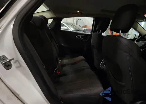 2015 Chrysler 200 Limited from USA, damaged, VIN 1C3CCCAB2FN555814